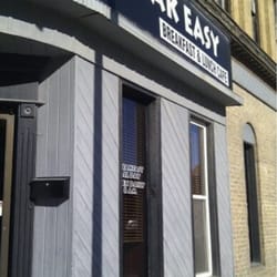The Speak Easy Cafe