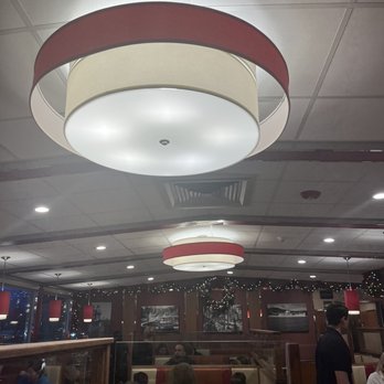 Metro 7 Diner - Decor - Diners Near Me - Latham, New York Metro 7 Diner - Decor - Diners Near Me - Latham, New York