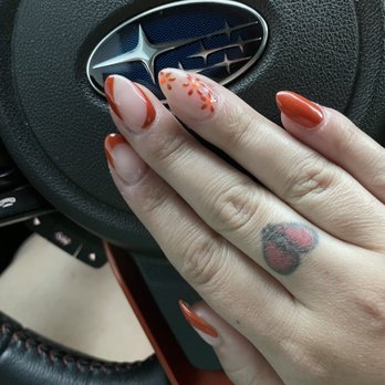 Nails On Hand - Nail Salons Near Me - Covina, California