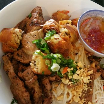 Pho 4 Queen - Grilled Bbq pork and eggroll noodle - Vietnamese Near Me - San Marcos, California Pho 4 Queen - Grilled Bbq pork and eggroll noodle - Vietnamese Near Me - San Marcos, California