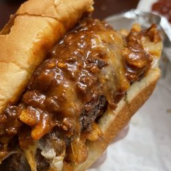 Lee's Burgers - Beantown burger