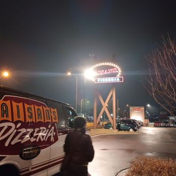 Paisans Pizzeria - Signage - Pizza Near Me - Oak Lawn, Illinois Paisans Pizzeria - Signage - Pizza Near Me - Oak Lawn, Illinois