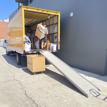 Highlight Moving - Movers Near Me - Los Angeles, California Highlight Moving - Movers Near Me - Los Angeles, California