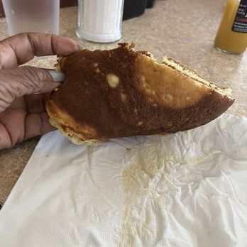 The Coffee Cup Cafe - Hot cakes bottom - American Near Me - Long Beach, California