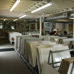 Vista Galleries - Inside