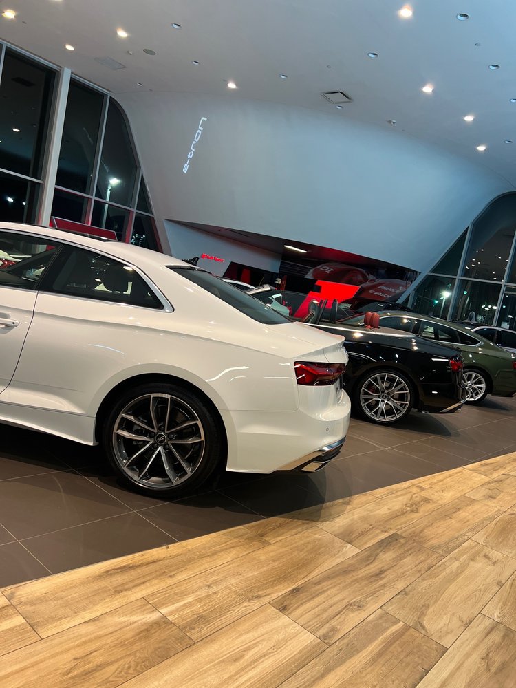 AUDI LYNBROOK 27 Photos & 222 Reviews 855 Sunrise Hwy, Lynbrook