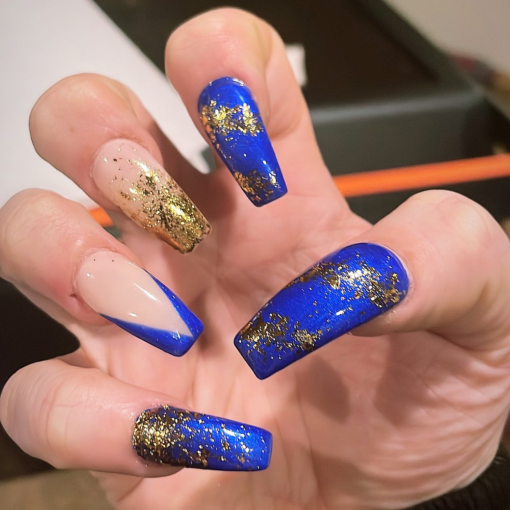 Mani  1000s.jpg