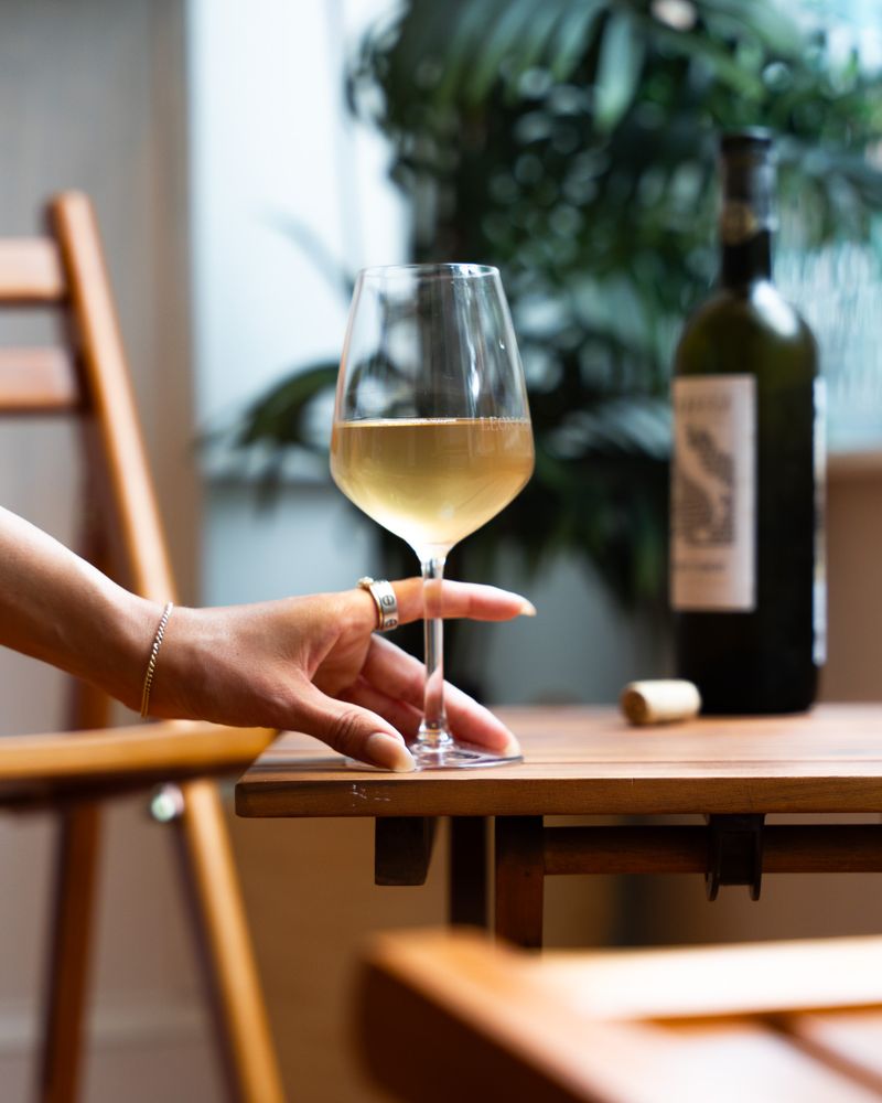 Leonardo’s Wine Bar Logo