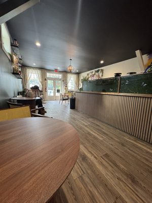 Laptop friendly cafe