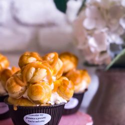 Chatty Cupcakes - Croquembouche
Big Cupcakes!