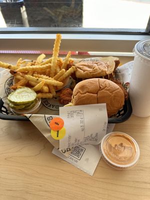 Dave's Hot Chicken by null