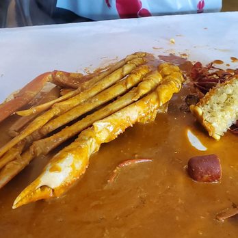 Corn N' Crab - 1 lb Snow Crab - Cajun/Creole Near Me - Canoga Park, California Corn N' Crab - 1 lb Snow Crab - Cajun/Creole Near Me - Canoga Park, California