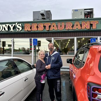 Tony's I-75 Restaurant - Diners Near Me - Birch Run, Michigan Tony's I-75 Restaurant - Diners Near Me - Birch Run, Michigan