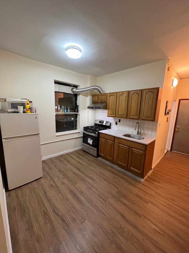 Slide of Stitch Coterie