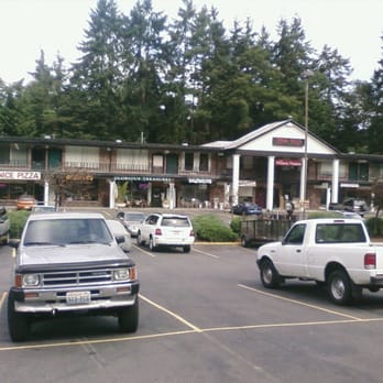 Venice Pizza & Pasta - View from the Distance - Pizza Near Me - Edmonds, Washington