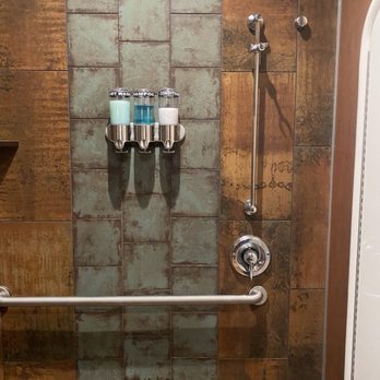 Flotstone - This is an example of the shower. You take a shower prior to the float, and then as soon as you get out. - Float Spa Near Me - Lake Bluff, Illinois