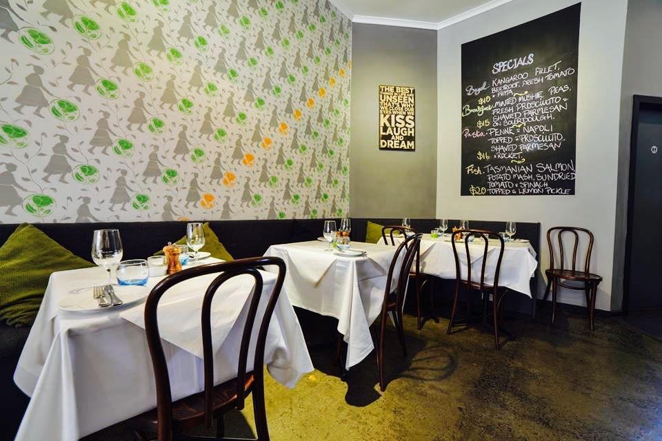 FOLLOW THE LEADER CAFE Updated June 2024 13 Photos 65 Glen Eira 