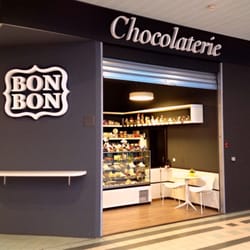 Bon-Bon - vchod