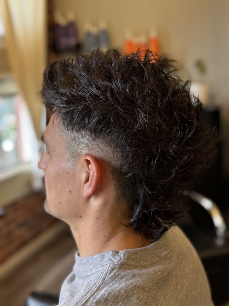 Eight One Eight Logo