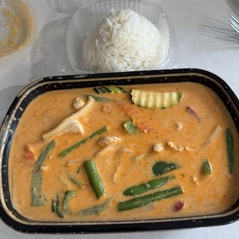 Zaab Real Thai Restaurant - Thai Near Me - Altamont, New York Zaab Real Thai Restaurant - Thai Near Me - Altamont, New York