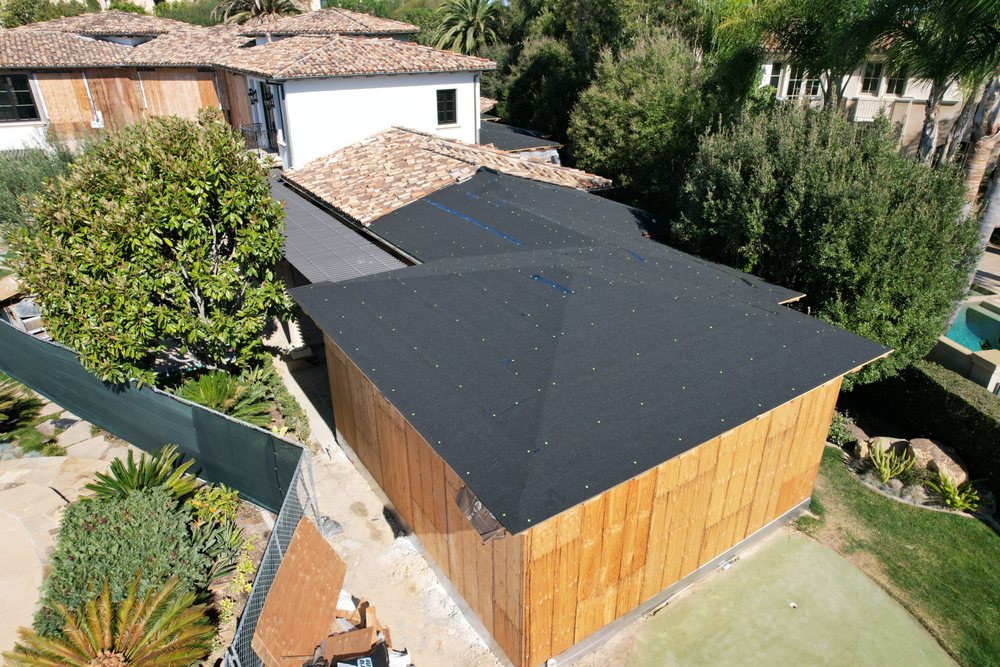 Slide of Terrazas Roofing