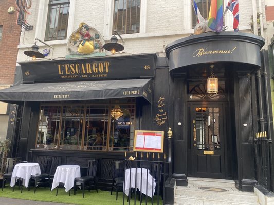 L'Escargot Restaurant by null