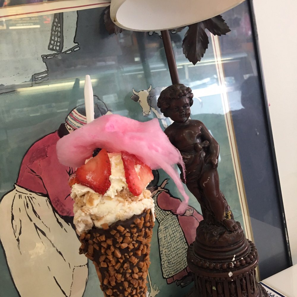 Dutch Dreams - Ice Cream & Frozen Yogurt Near Me - Toronto, Ontario Dutch Dreams - Ice Cream & Frozen Yogurt Near Me - Toronto, Ontario