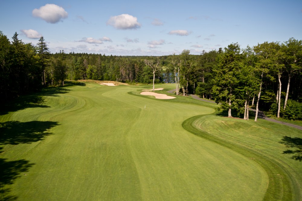 GLEN ARBOUR GOLF COURSE 40 Club House Lane, Hammonds Plains, Nova