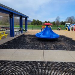 Simsbury Farms Playground