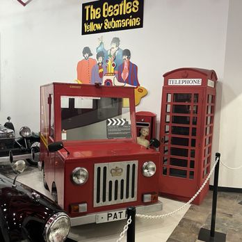 Dezerland Park Orlando - The Beatles - Amusement Parks Near Me - Orlando, Florida