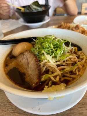 Ramen Mik by null