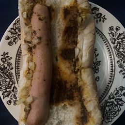A DRY coney dog A DRY coney dog