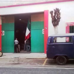 Billar Café Club 2 - Un espacio amplio para jugar billar.