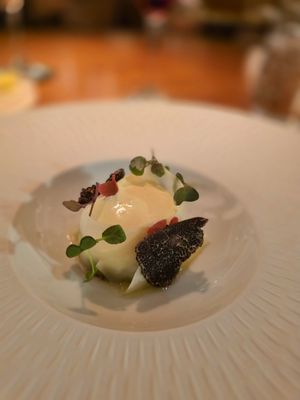 Glovers Alley by Andy McFadden by null