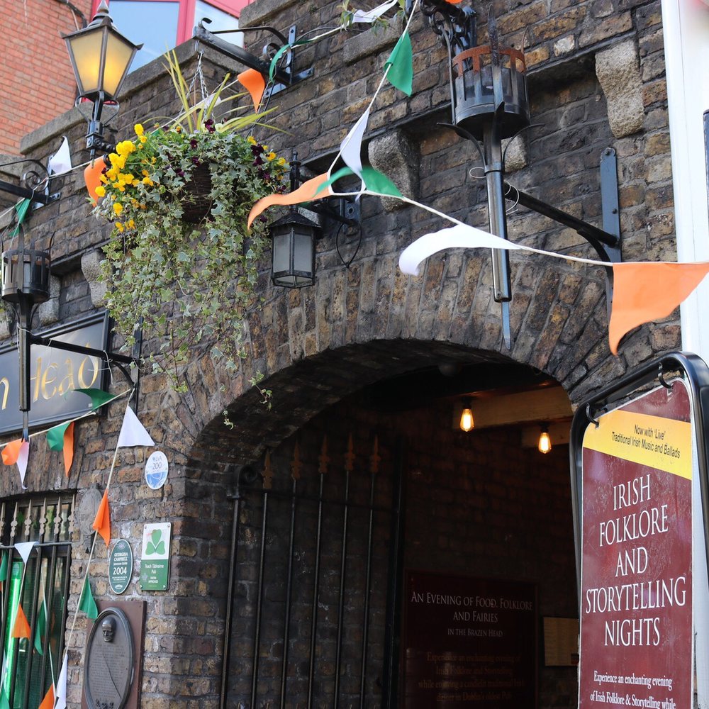 The Brazen Head - Pubs Near Me - Dublin, D