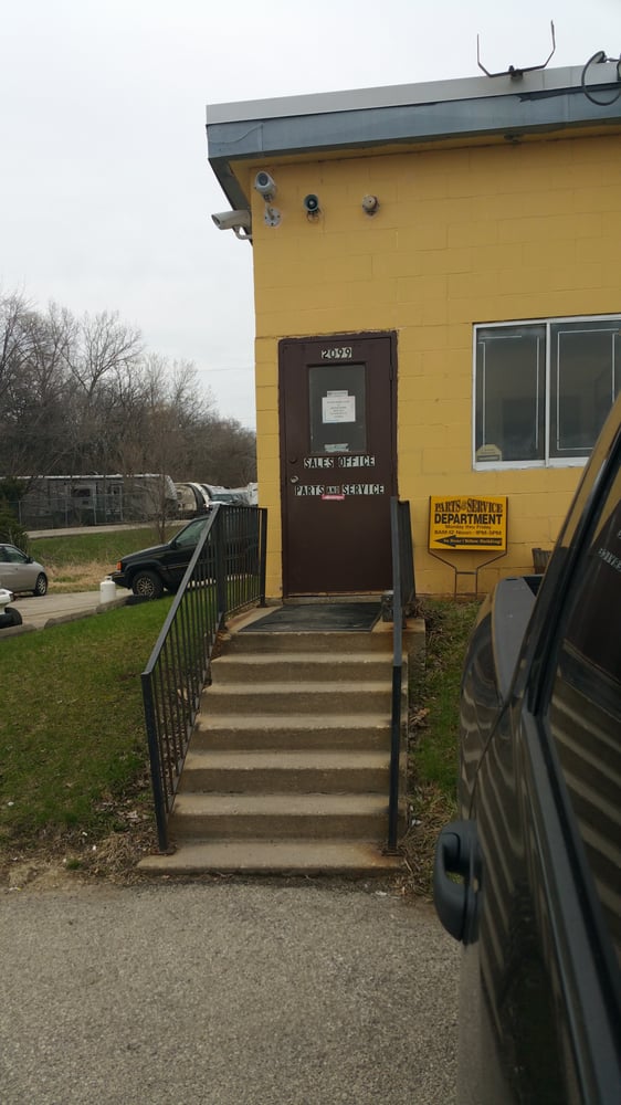 AUTORAMA MOTORHOMES TRAILERS Updated August 2024 2227 SE 14th St