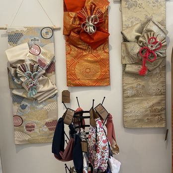 R+R Collective - Used, Vintage & Consignment Near Me - San Antonio, Texas R+R Collective - Used, Vintage & Consignment Near Me - San Antonio, Texas