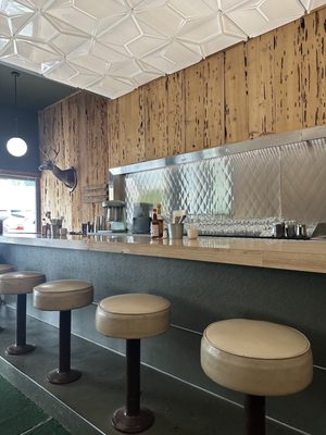 Pat's International by null