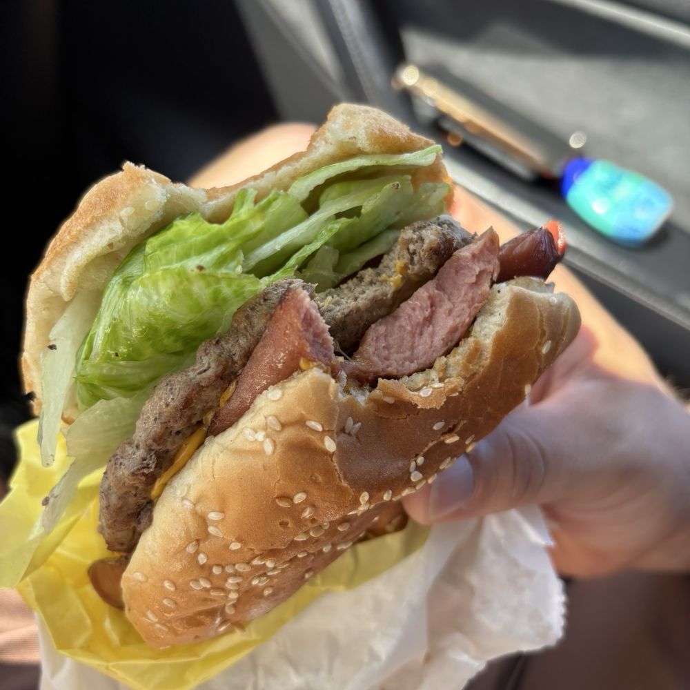 Jumbo Cubby with grilled onions. Jumbo Cubby with grilled onions.