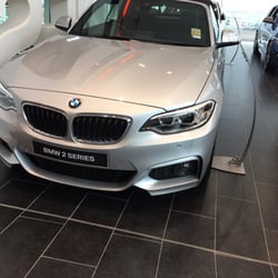 Trivett Classic BMW - 220i M