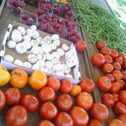 Fairfax Farmers' Market - Farm fresh produce.