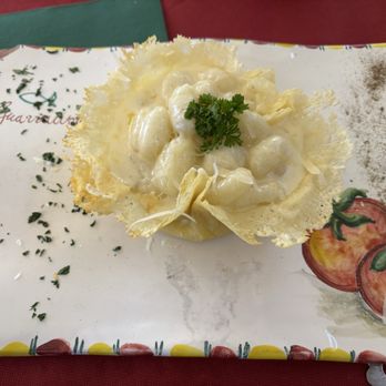 Guarracino - Gnocchi with blue cheese sauce - Cocktail Bars Near Me - Sorrento, NA Guarracino - Gnocchi with blue cheese sauce - Cocktail Bars Near Me - Sorrento, NA