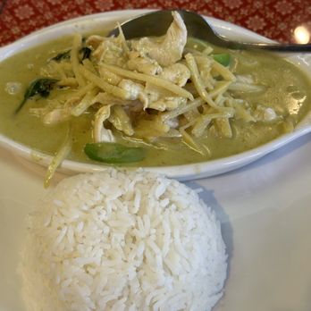 Thai Pepper - Green Curry with extra chicken - Thai Near Me - Fort Collins, Colorado Thai Pepper - Green Curry with extra chicken - Thai Near Me - Fort Collins, Colorado