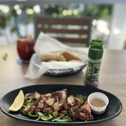 Lucky Lobster Co - Grilled Octopus
