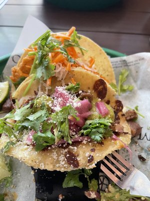 AK's Food Truck and Catering by null