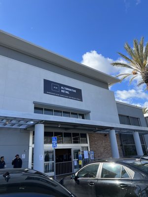 Alternative Retail | Santa Ana, CA by null