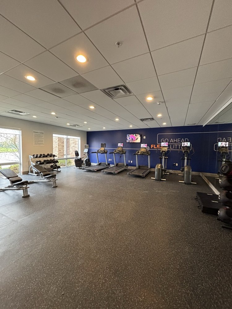 Holiday Inn Express & Suites Cincinnati NE - Redbank Road - wedding in Cincinnati, OH