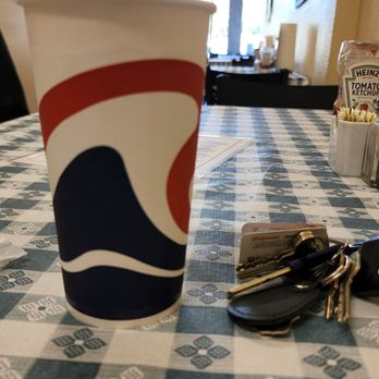 Dan's The Grub Shack - Burgers Near Me - Atascadero, California Dan's The Grub Shack - Burgers Near Me - Atascadero, California
