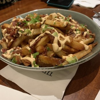 The Driskill Bar - Loaded fries - Lounges Near Me - Austin, Texas