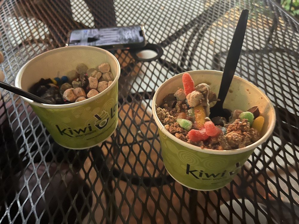 KIWI LOCO Updated October 2024 35 Reviews 160 W 2nd S, Rexburg